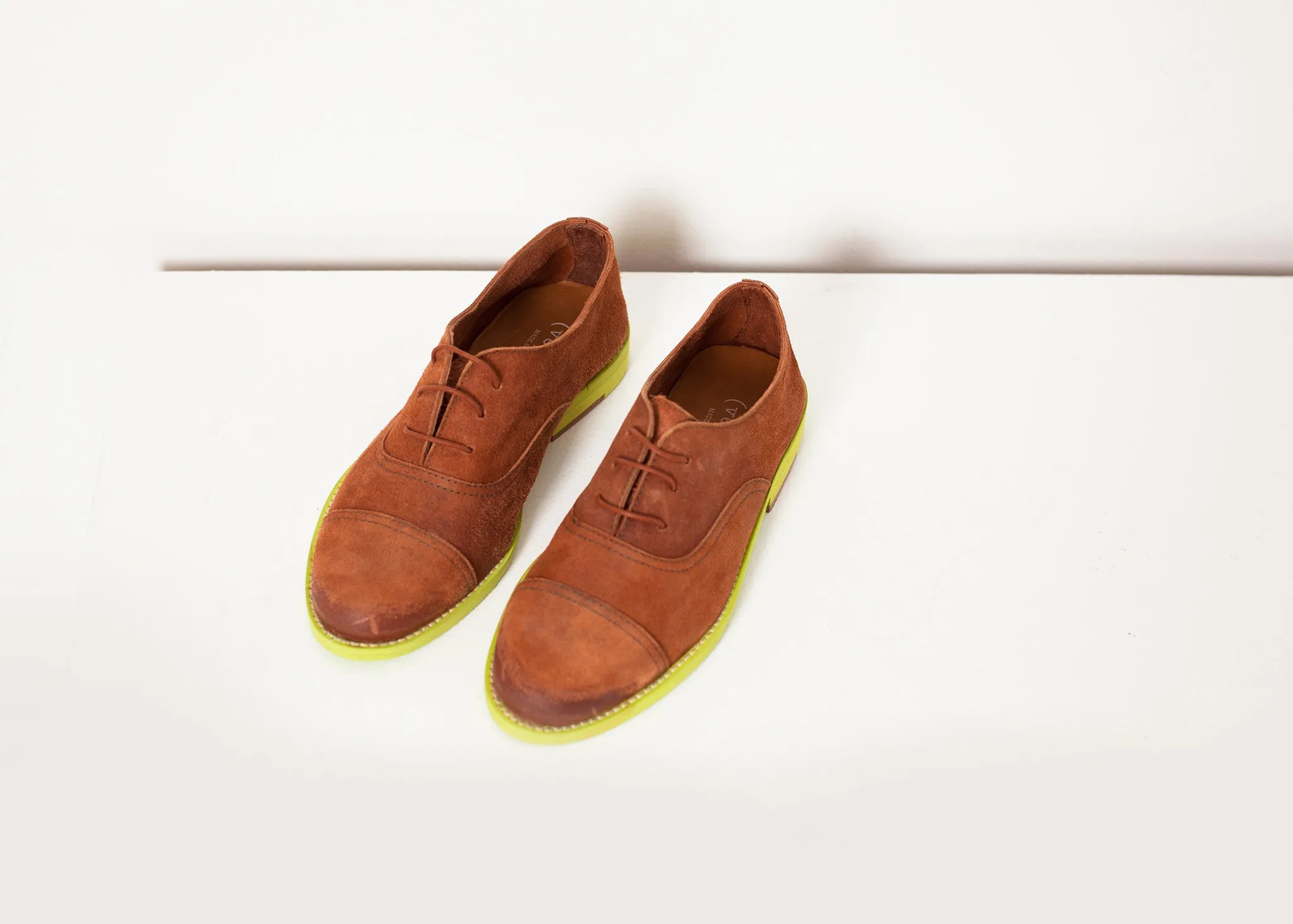 Suede Oxford in Natural/Lime -UEB