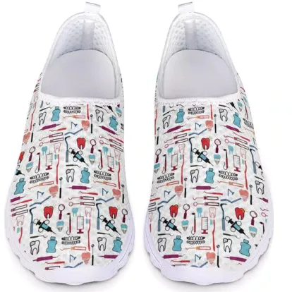 Women 3D Cartoon Tooth Print Slip On Shoes