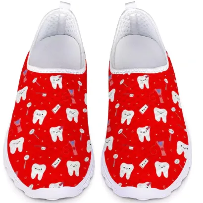 Women 3D Cartoon Tooth Print Slip On Shoes