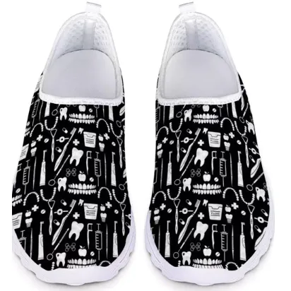 Women 3D Cartoon Tooth Print Slip On Shoes